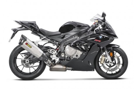 Akrapovic Slip On BMW S 1000 RR 6